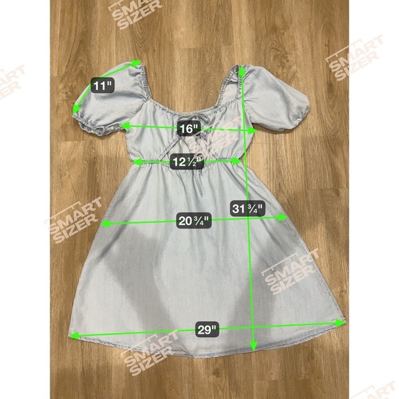 Fun Cut-Out detail Chambray Blue Dress - Picture 4 of 6